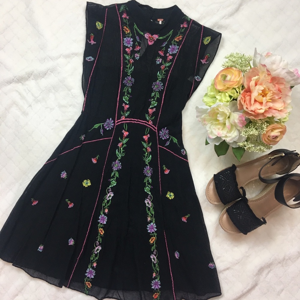 Free People Black Chiffon mini Dress